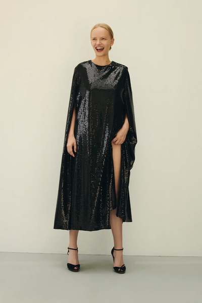 The Long Dress Cape Paiettes